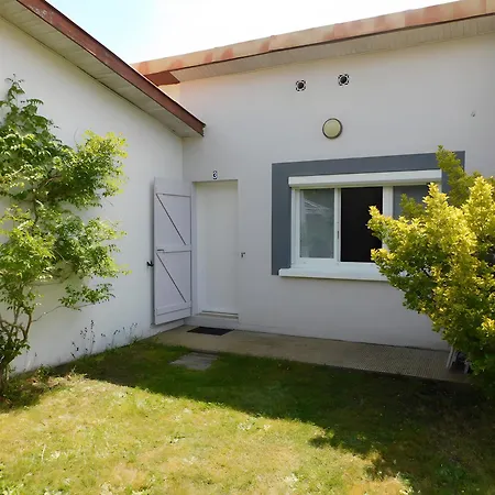 Les Pins - Domaine Des Landes * Lesperon (Landes)