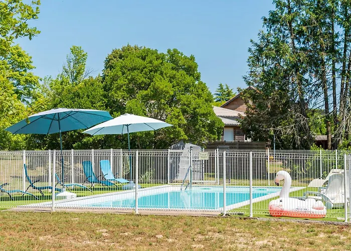 Les Pins - Domaine Des Landes * Lesperon (Landes)